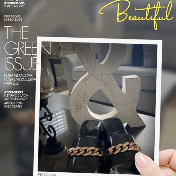 Black Patent Leather Look Slides/Mules w/Gorgeous Gold Chainlink Hardware Detail - Picture 3 of 16